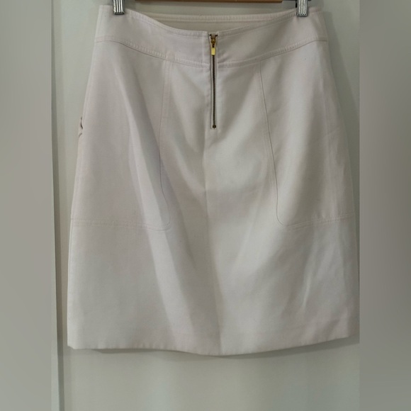 DIANE VON FURSTENBERG | white cream Skirt with Zipper Details size 6 - Picture 2 of 8